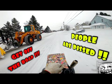 Ripping around town on my modified  LAWN TRACTOR !!