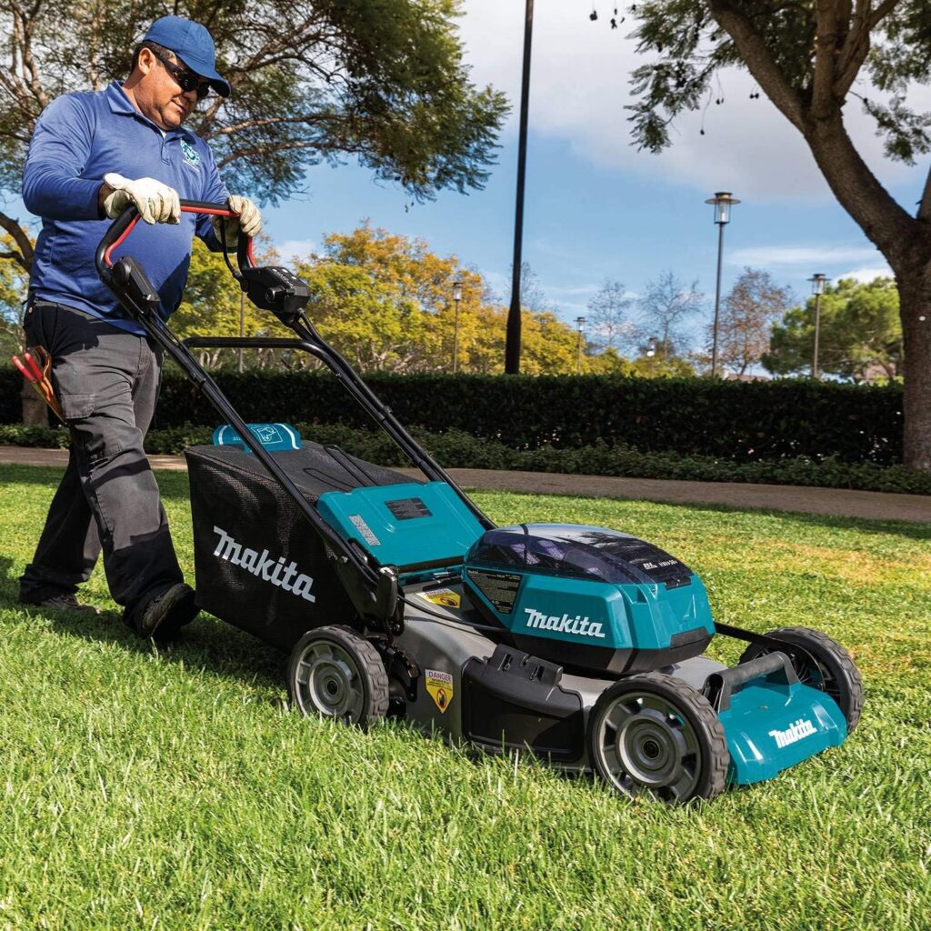 Makita XML08Z 36V (18V X2) LXT® Brushless 21 Self-Propelled Commercial Lawn Mower, Tool Only