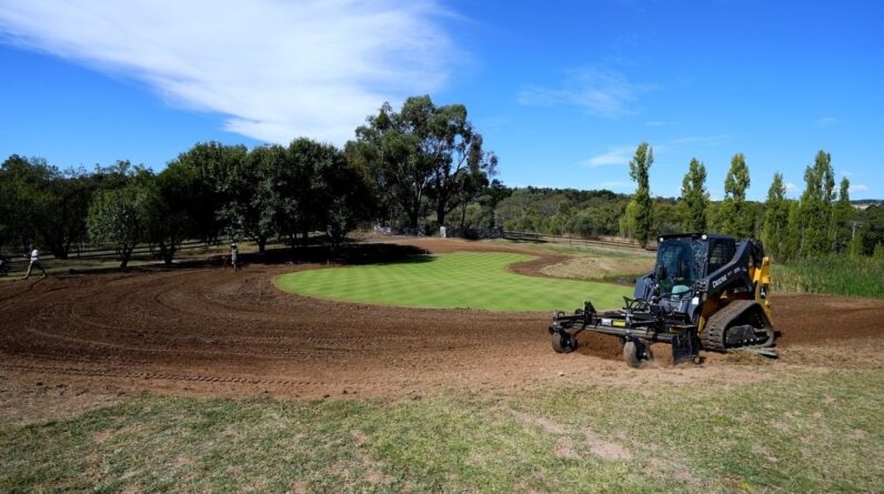 Ripping Out Everything Around The Green // Full Reset